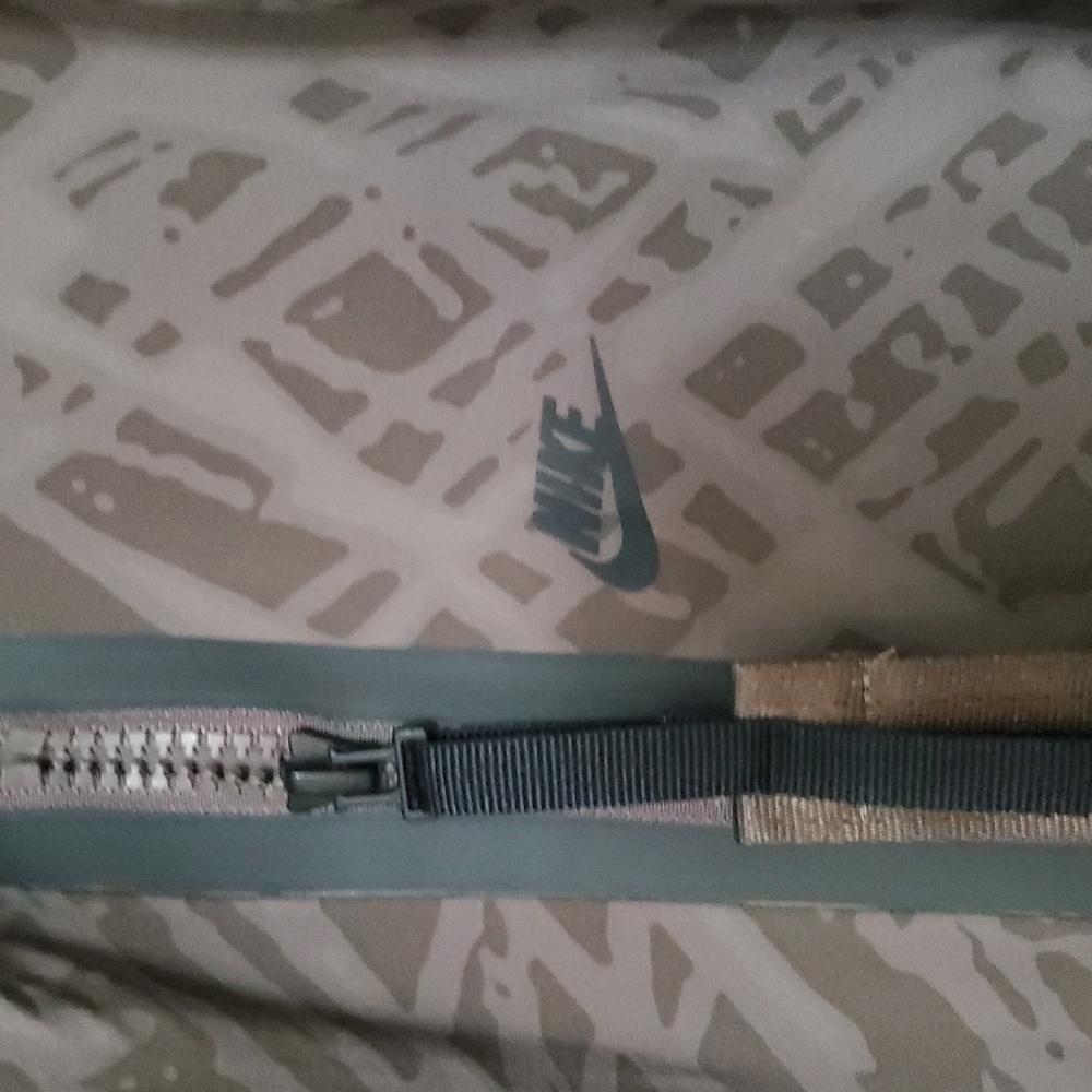 NWT NIKE TECH PACK - Picture 10 of 16